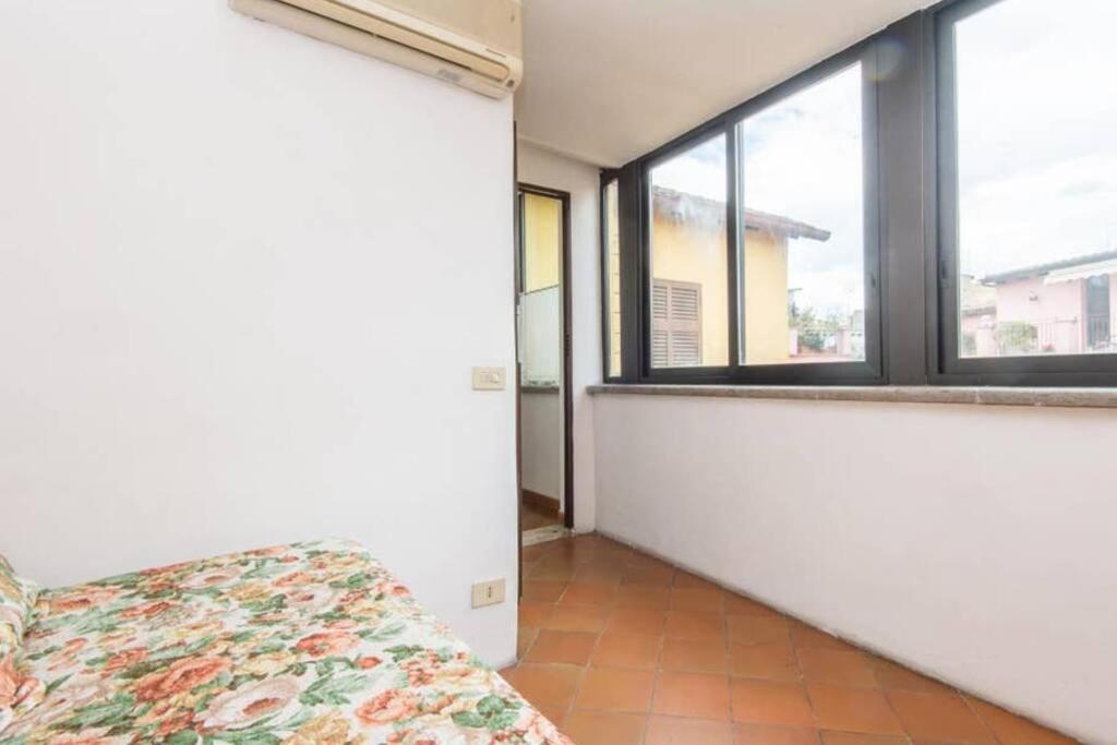 Pallaro Terrace Apartment Рим Екстер'єр фото