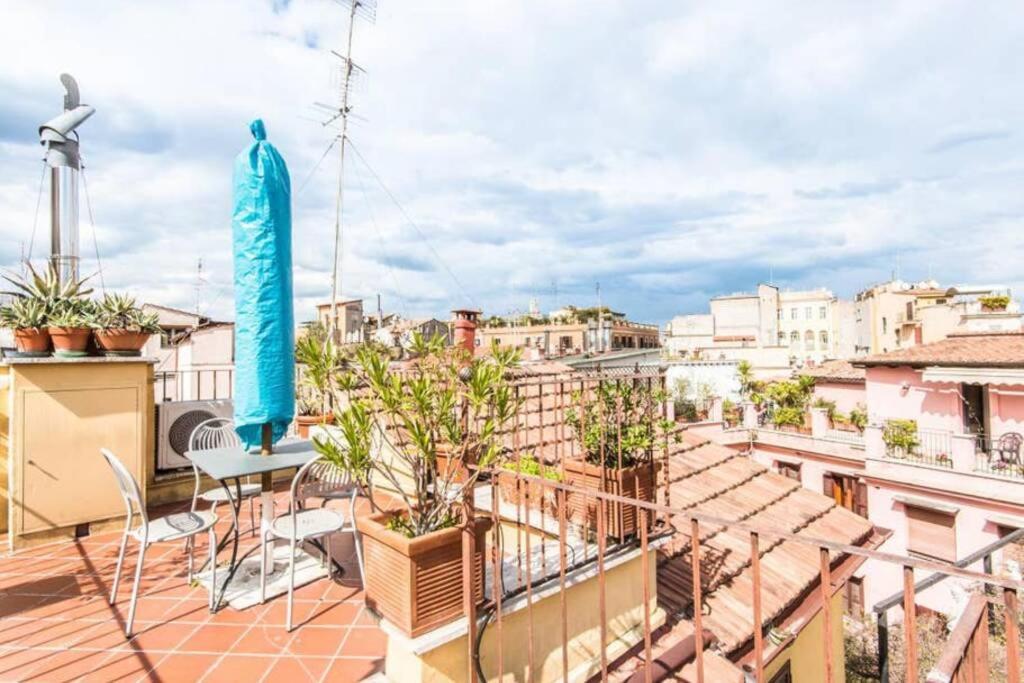 Pallaro Terrace Apartment Рим Екстер'єр фото